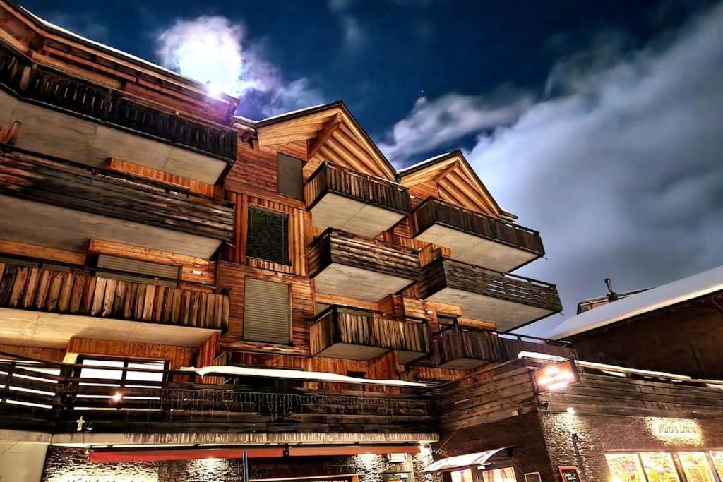 Superbe Appartement Champex-Lac Avec Piscine Et Sauna Buitenkant foto