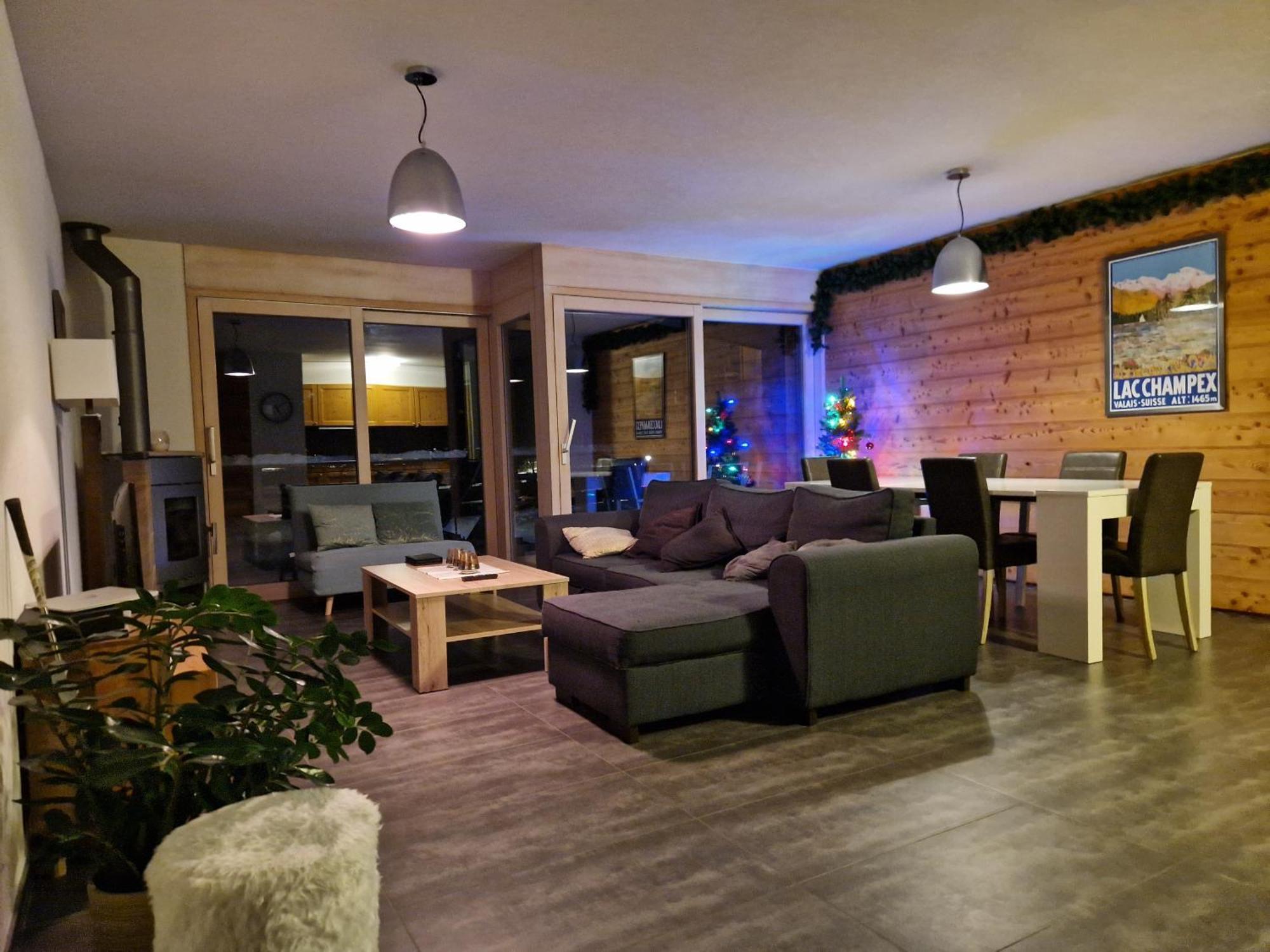Superbe Appartement Champex-Lac Avec Piscine Et Sauna Buitenkant foto