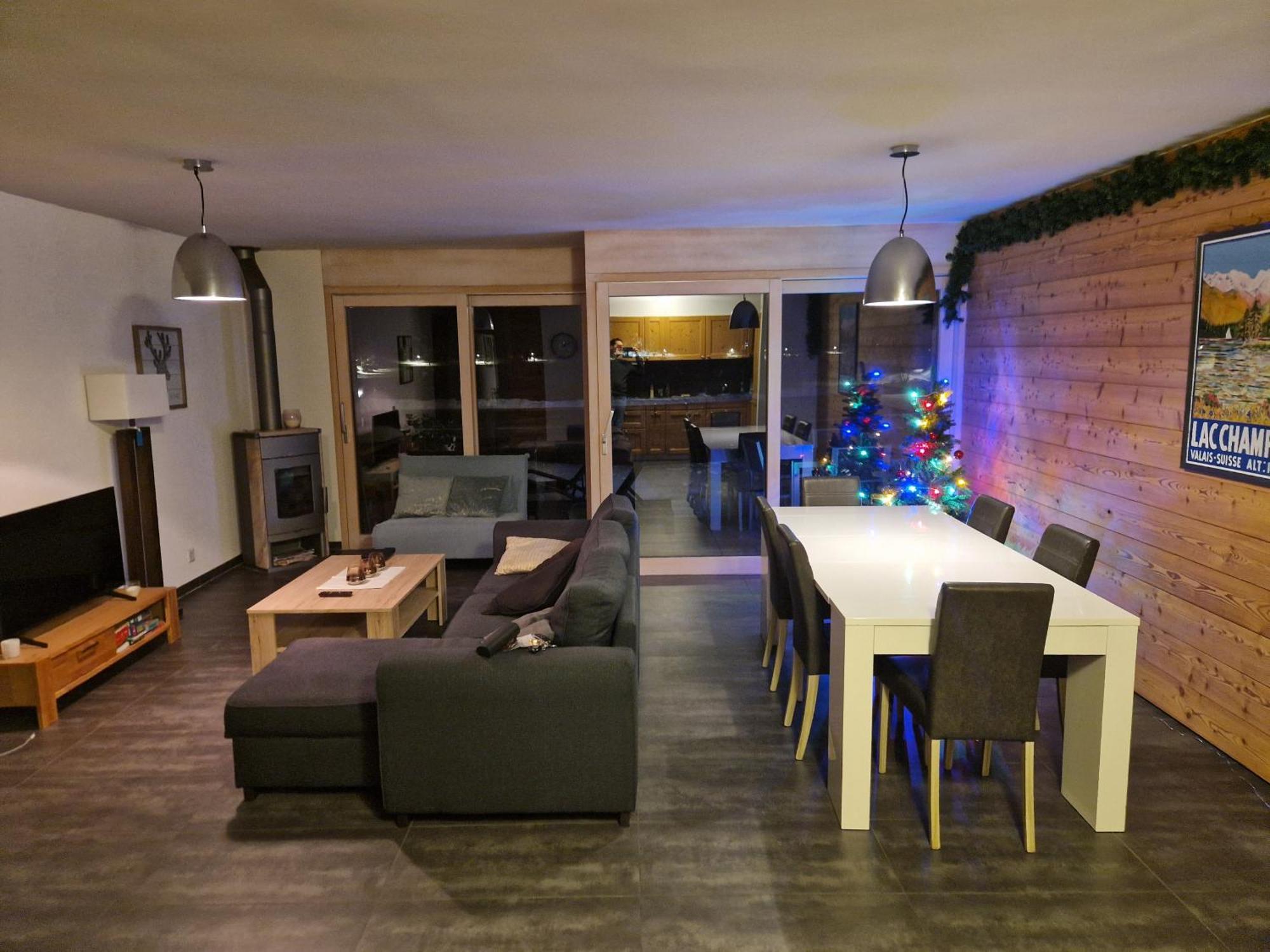 Superbe Appartement Champex-Lac Avec Piscine Et Sauna Buitenkant foto